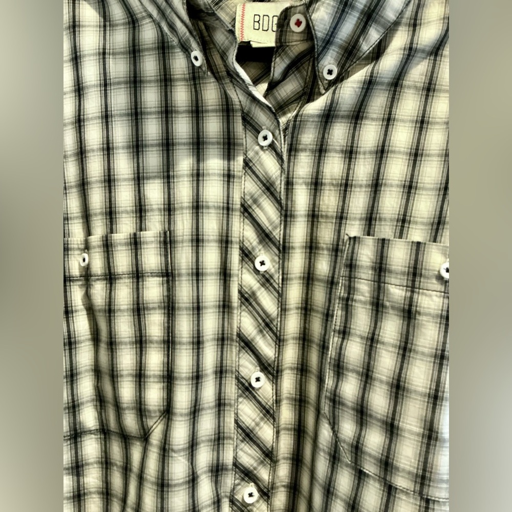 BDG Urban Outfitters Corey Cropped Plaid Boxy Oversized Button Down Women’s XL - Picture 14 of 16